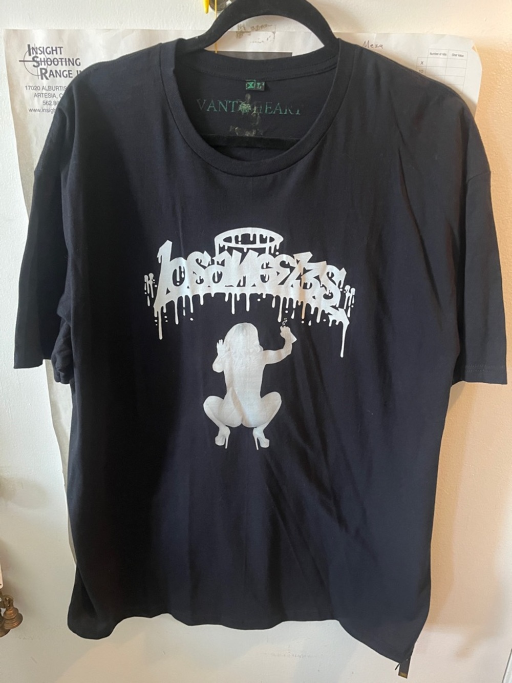 Vantaheart men’s black tee sexy woman graffiti LA